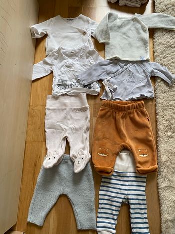 Lot vêtements naissance bébé 