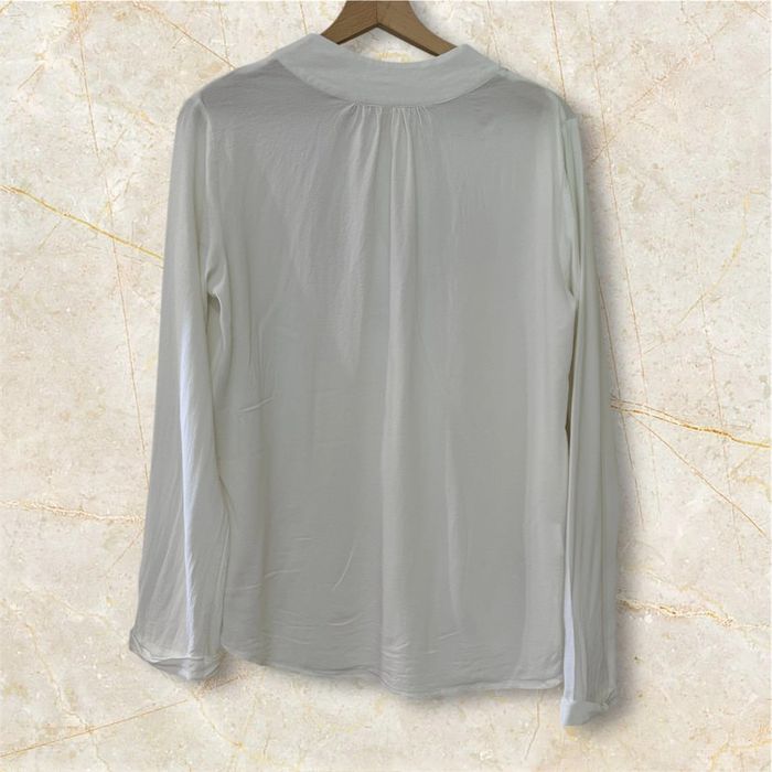 Blouse blanche - photo numéro 3