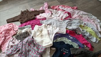 Lot 6 mois fille