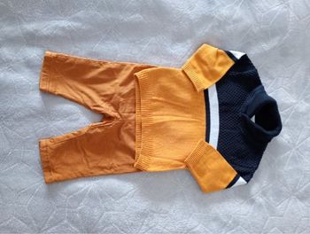 Ensemble bébé pantalon et pull  3 mois