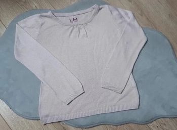 Pull "la halle" rose 6 ans en très bon état