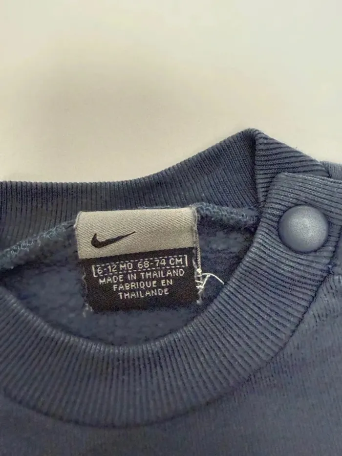 Sweat Nike bébé garçon taille 6-12 mois parfait état - photo numéro 2