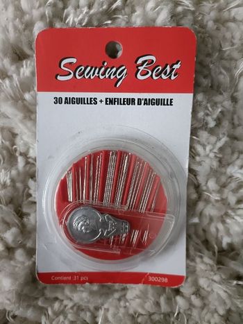 Lot de 30 aiguilles et d'un enfileur d'aiguilles
