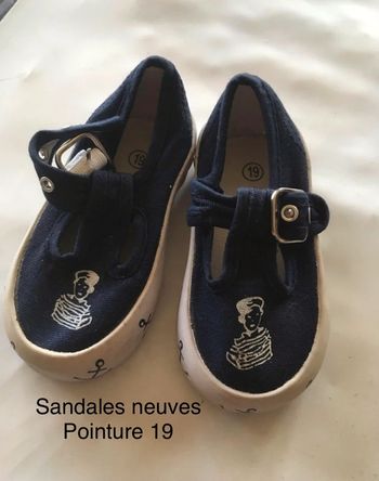 Chaussure neuve pointure 19