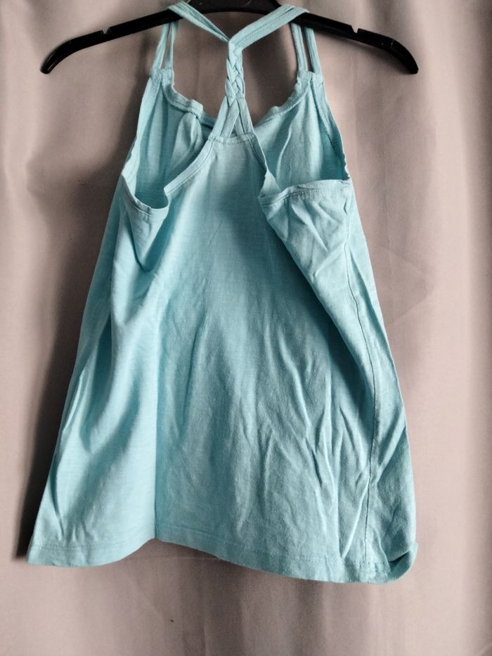 T-shirt sans manche - photo numéro 2