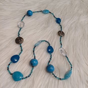 Collier vintage de perles bleu