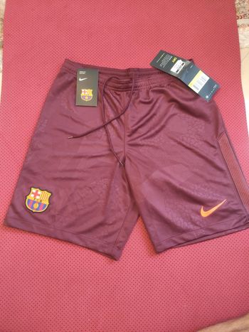 Short de foot FC Barcelone, Nike Authentique Officiel taille Adulte S Homme, Neuf