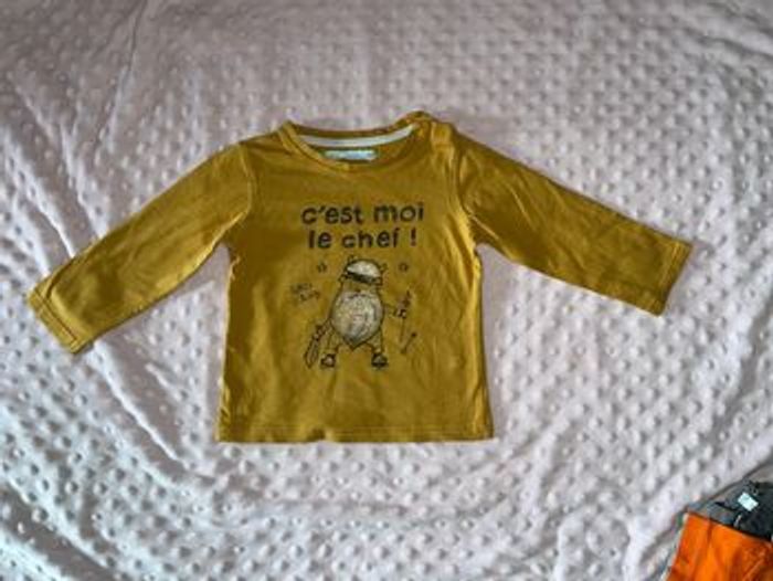 T-shirt