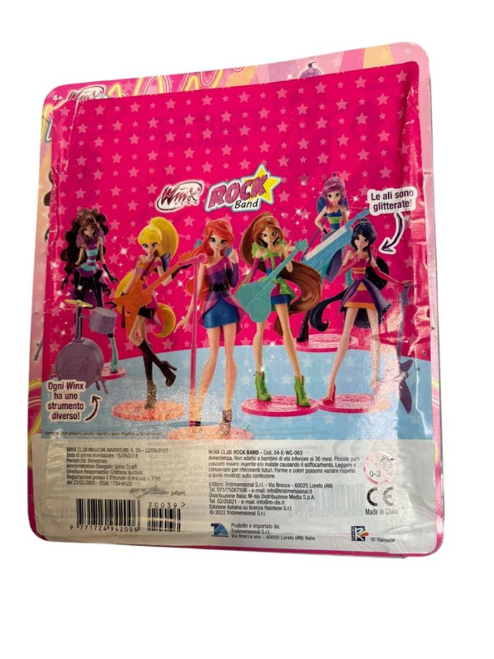 Figurine Winx Club Rock Band 12 cm Rainbow neuf - photo numéro 2