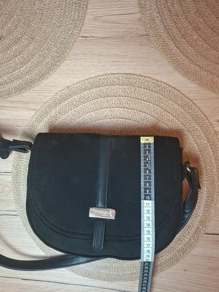 Sac bandoulière Manoukian noir – style chic et pratique - photo numéro 5