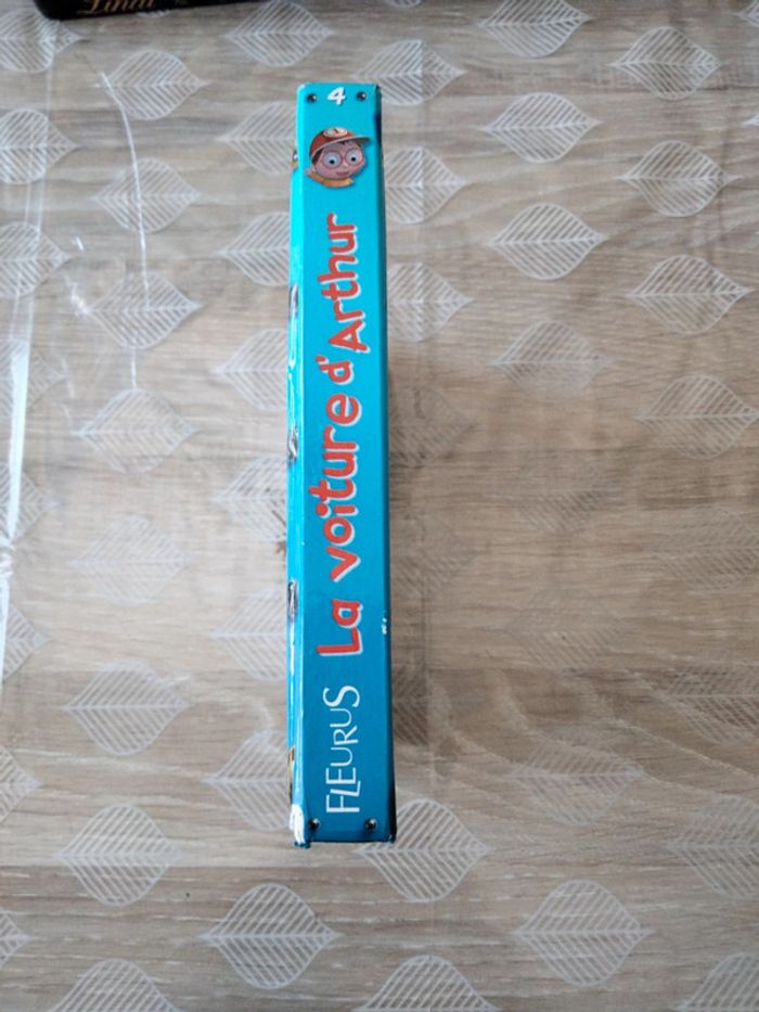 Livre la voiture d'Arthur - photo numéro 4