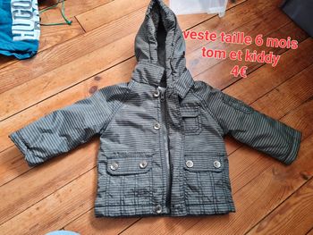 Veste tom et kiddy taille 6 mois