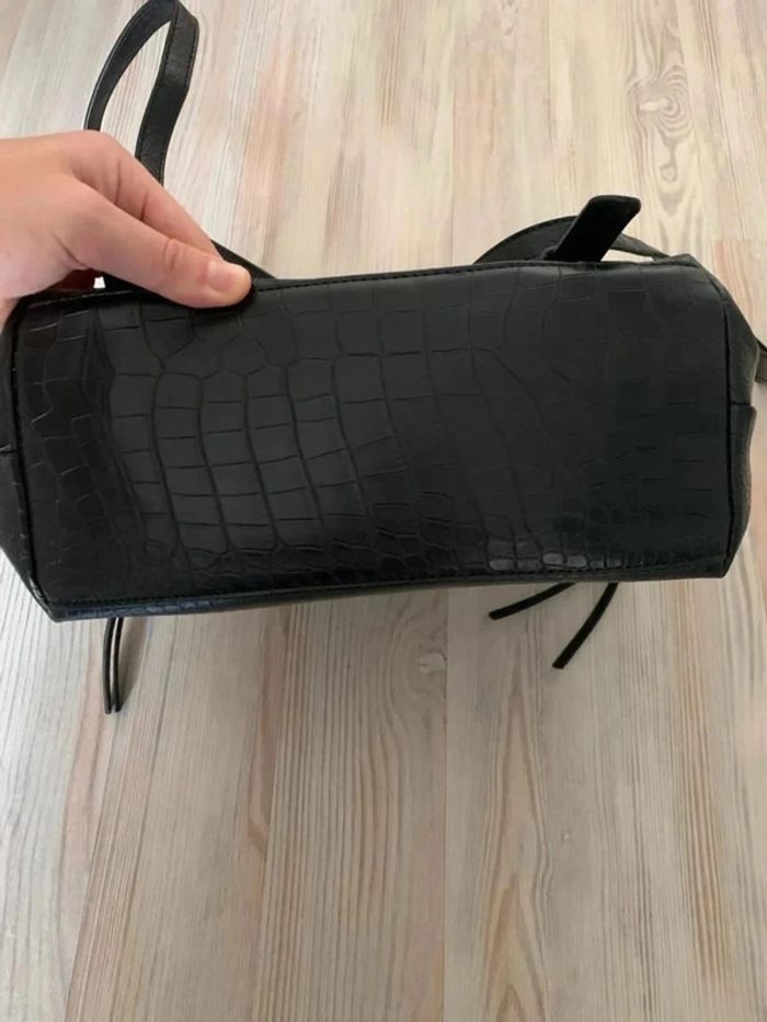 Sac à dos noir , atelier royal effet croco femme – Grande capacité & look chic - photo numéro 5