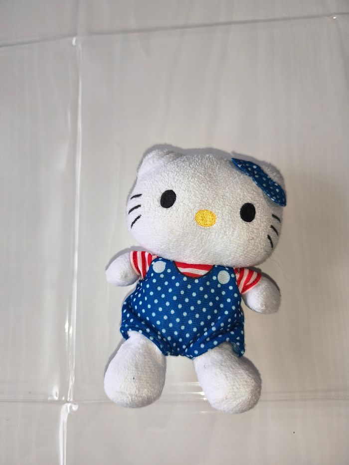 Peluche Hello Kitty