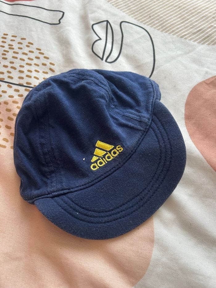 Casquette bleu marine Adidas taille bébé