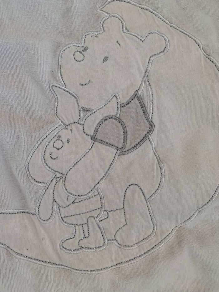 Couette blanche et argenté Disney 65cm x 105 cm - photo numéro 2