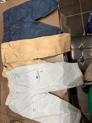 Lot 3 pantalons 6 mois