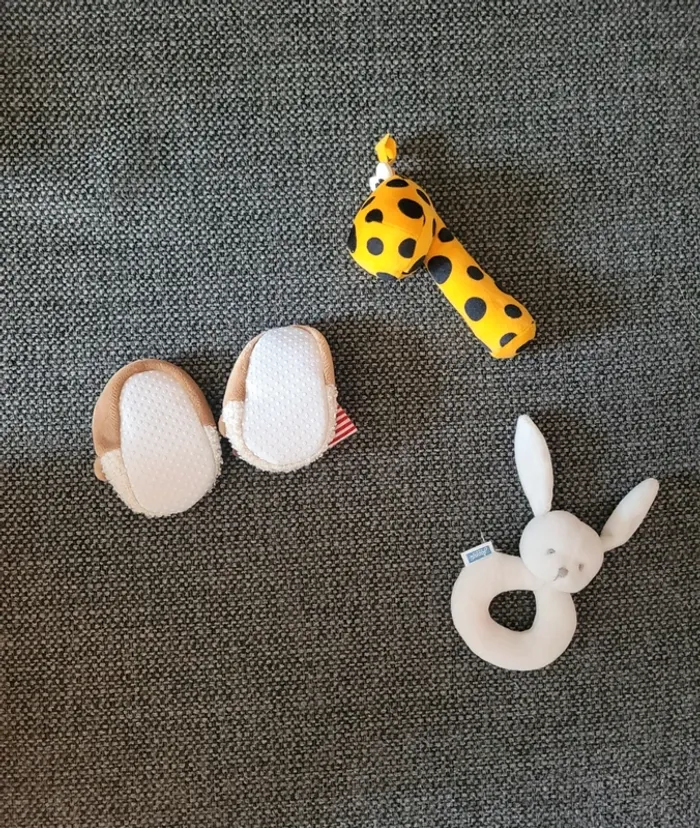 Chaussons de Noël Renne taille 0-3 mois - photo numéro 2