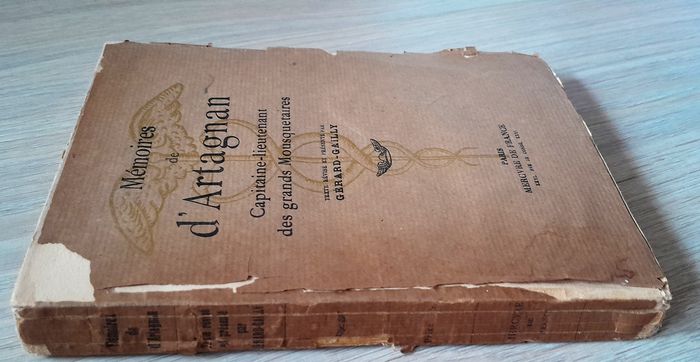 mémoires de d'artagnan capitaine-lieutenant des grands mousquetaires - gérard-gailly - photo numéro 2