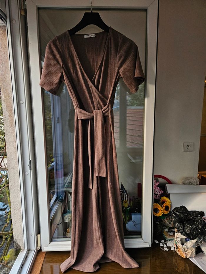 Combinaison taupe pull&bear taille 36