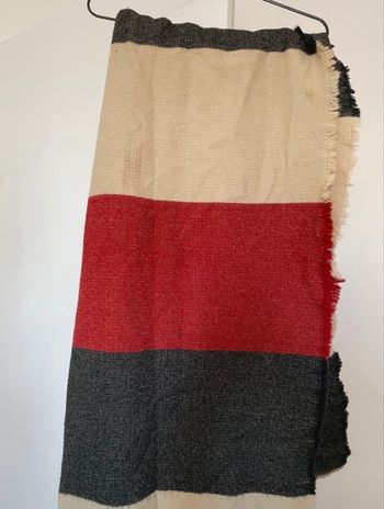 Écharpe épaisse et large