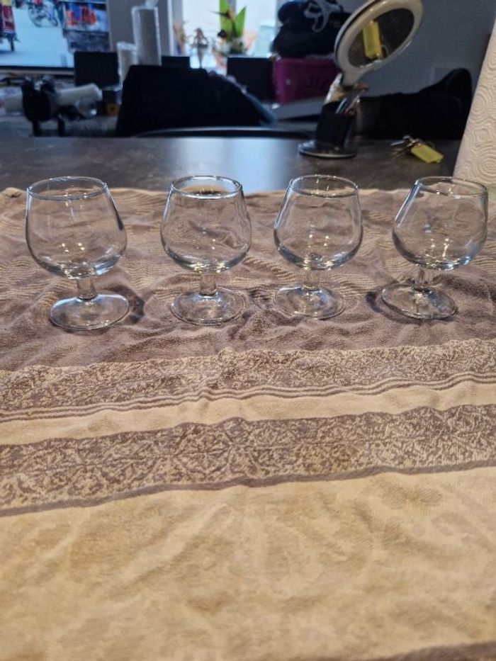 4 Verres à Liqueur