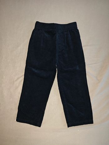 Pantalon en léger velour côtelé 2 ans
