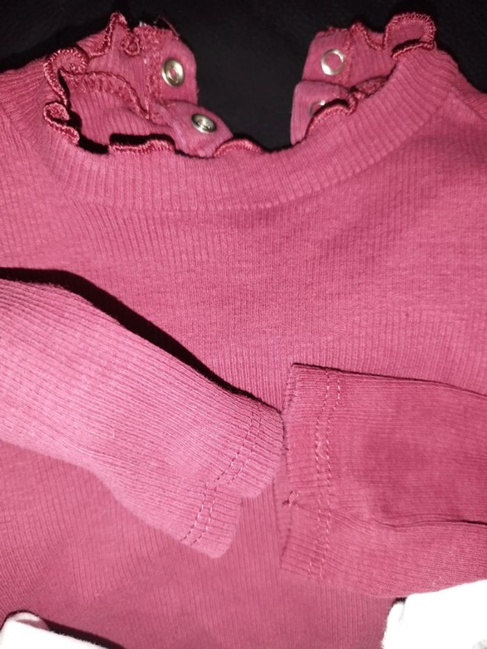 Lot 2 sous pull 18 mois - photo numéro 2