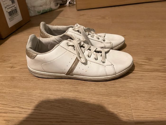 Vends lot de 2 baskets taille 38 état satisfaisant décathlon et philov - photo numéro 8