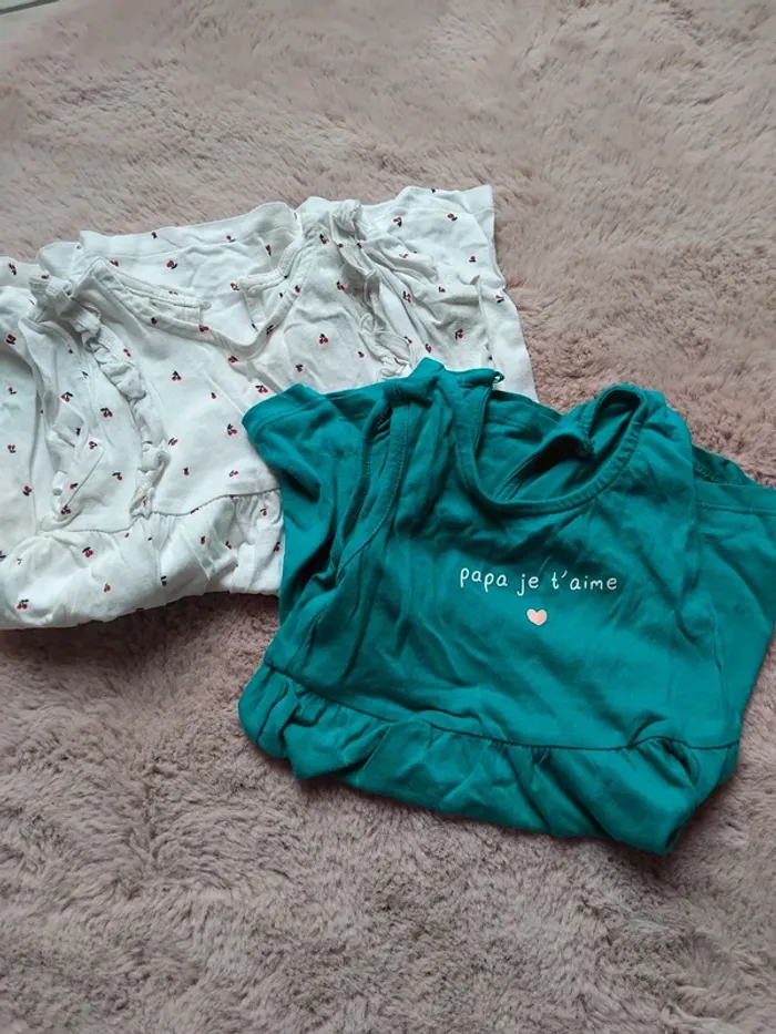 Lot de 2 robes 18 mois