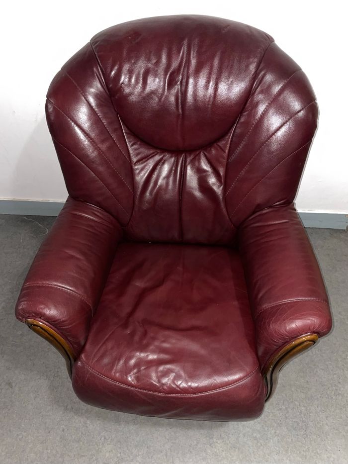 Fauteuil cuir magenta - photo numéro 2