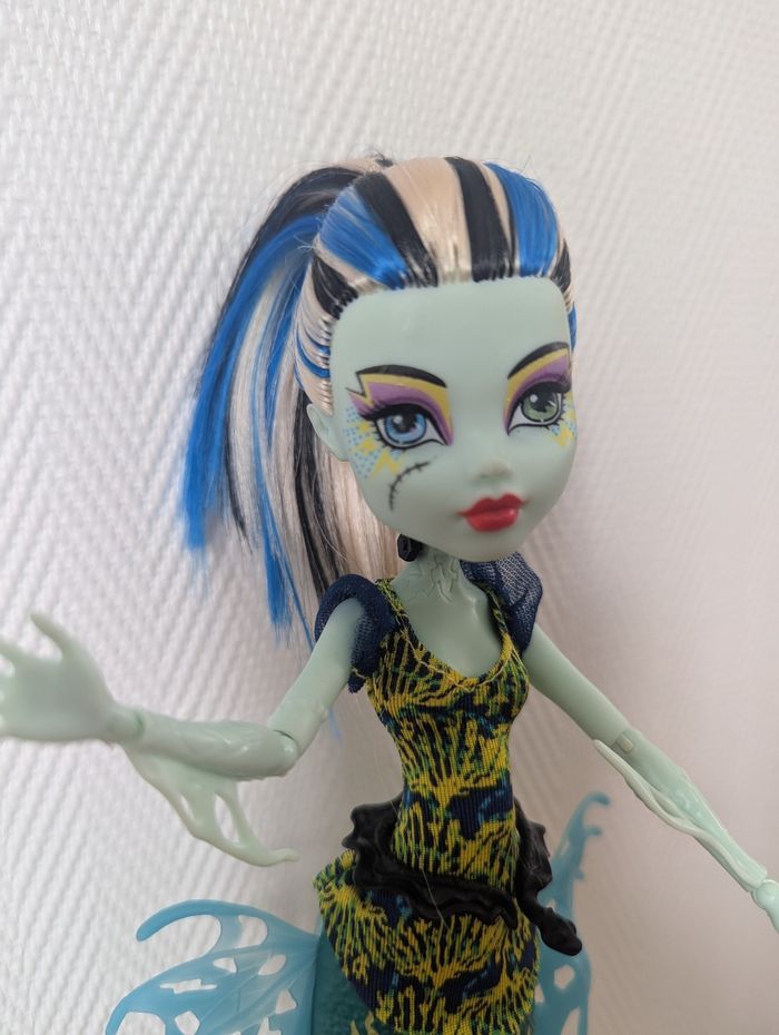 Poupée Monster high Frankie great scarrier reef - photo numéro 3