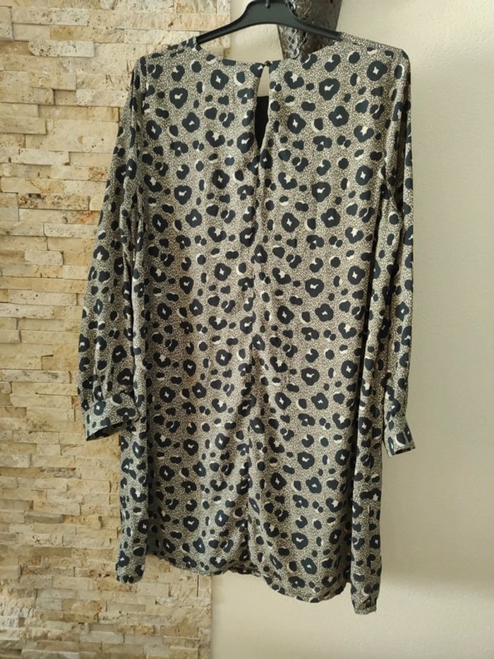 Robe léopard taille 46 - photo numéro 6