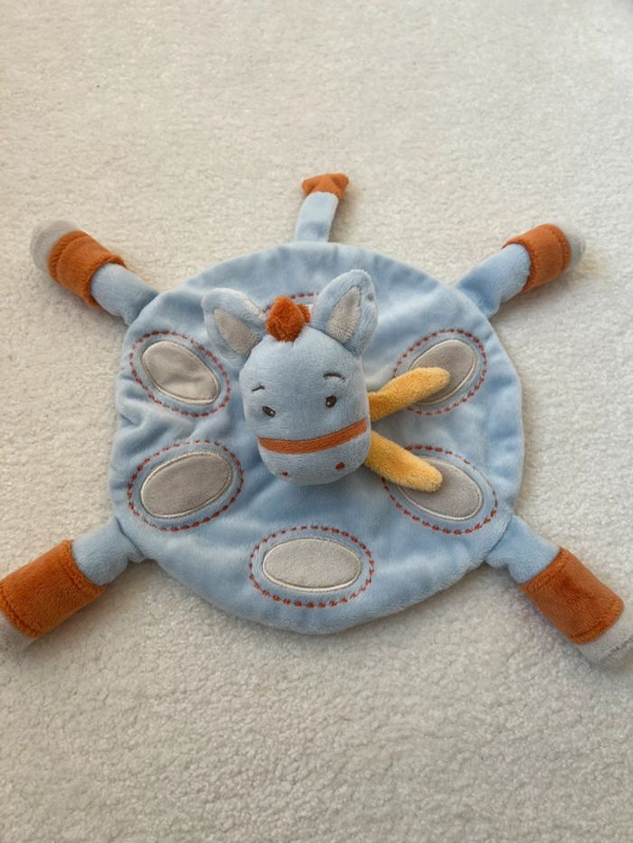 Doudou plat cheval bleu Kimbaloo