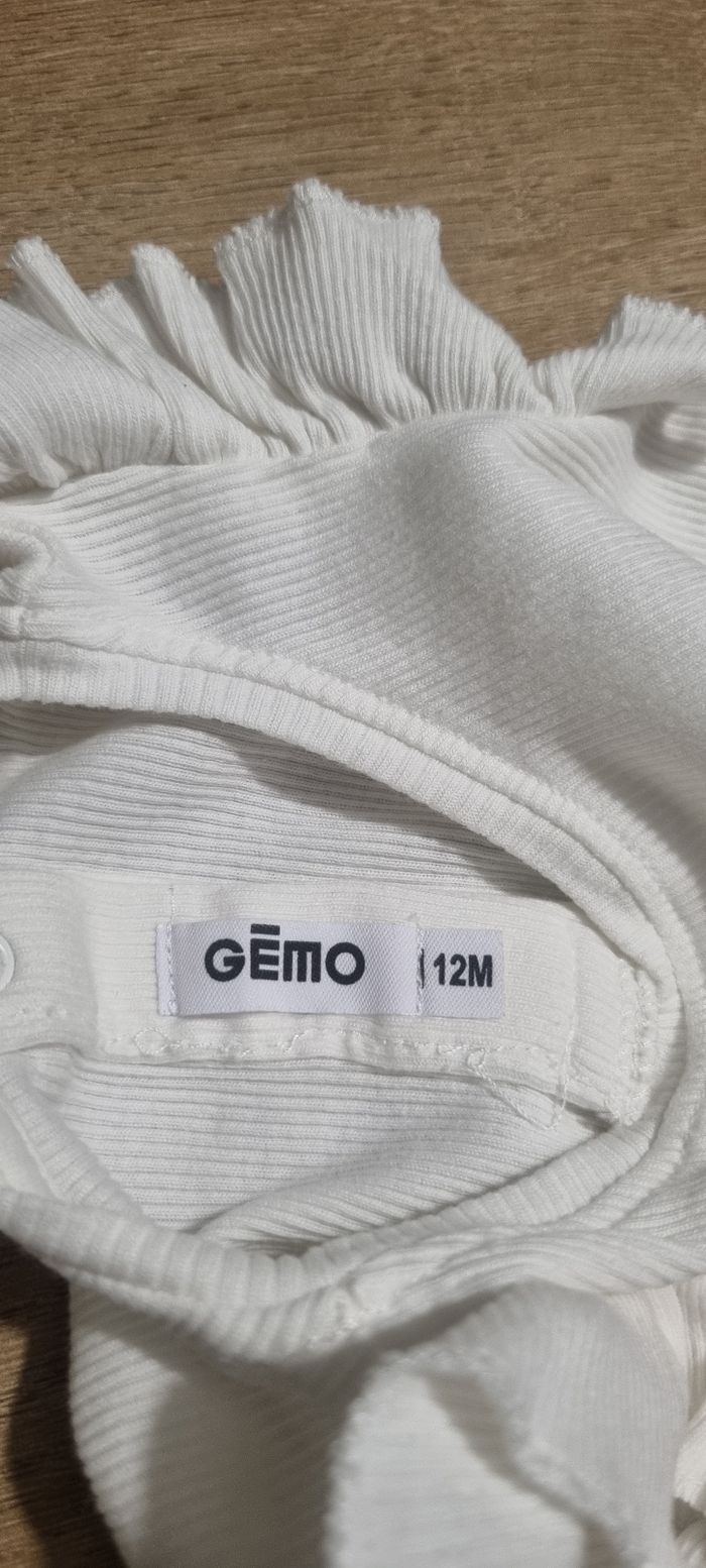 T-shirt MC côtelé 12 mois neuf - photo numéro 3