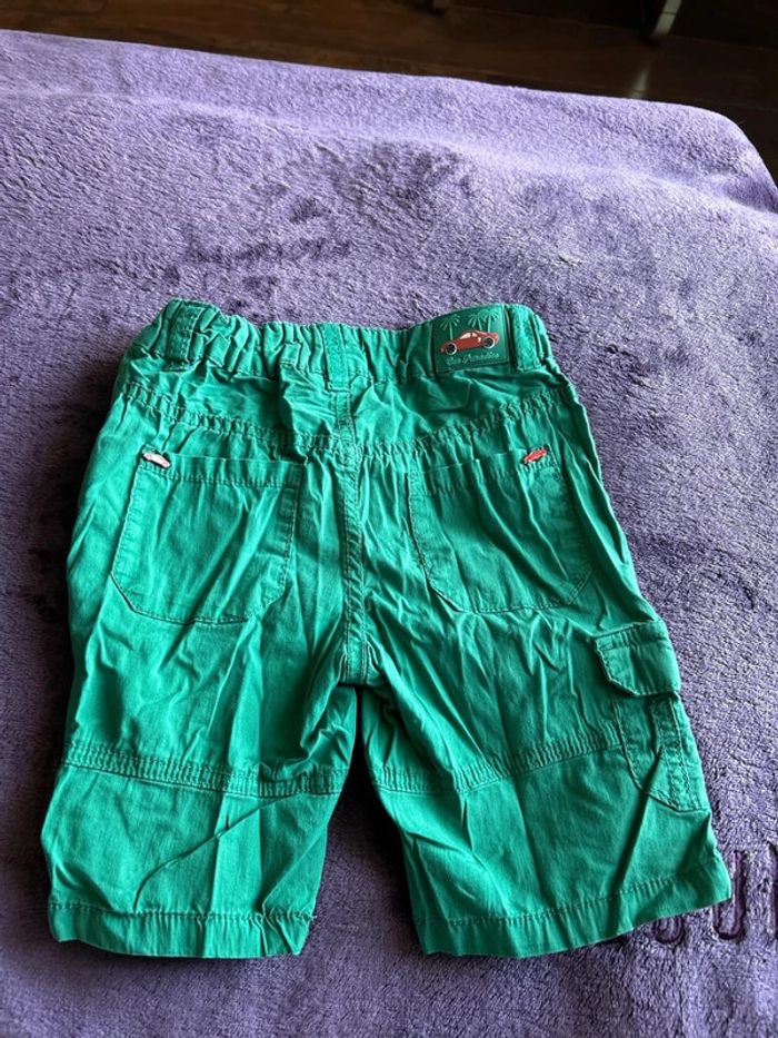 Bermuda garcon vert en coton et polyamide Sergent major thème Car paradise taille 4 ans - photo numéro 3