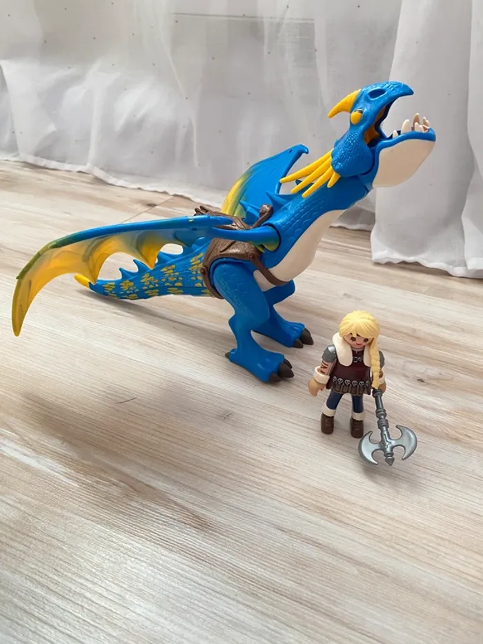 9247 - Playmobil Dragons - Astrid et Tempête - photo numéro 2