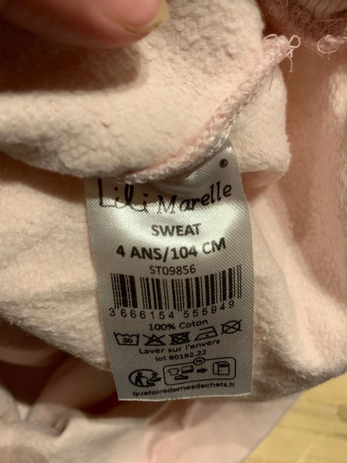 Sweat rose clair Lili Marelle 4 ans comme neuf - photo numéro 5