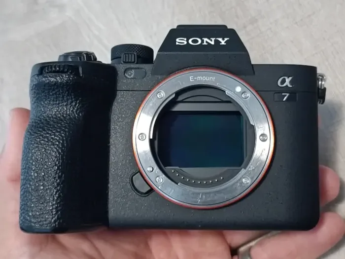 Boîtier Sony Alpha 7iv hybride - photo numéro 6