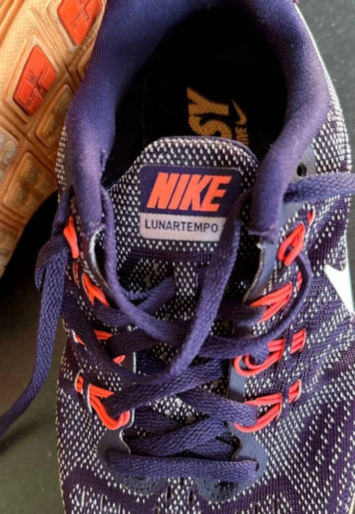 Nike femme 38,5 - photo numéro 2