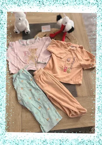 Lot pyjamas 12 mois
