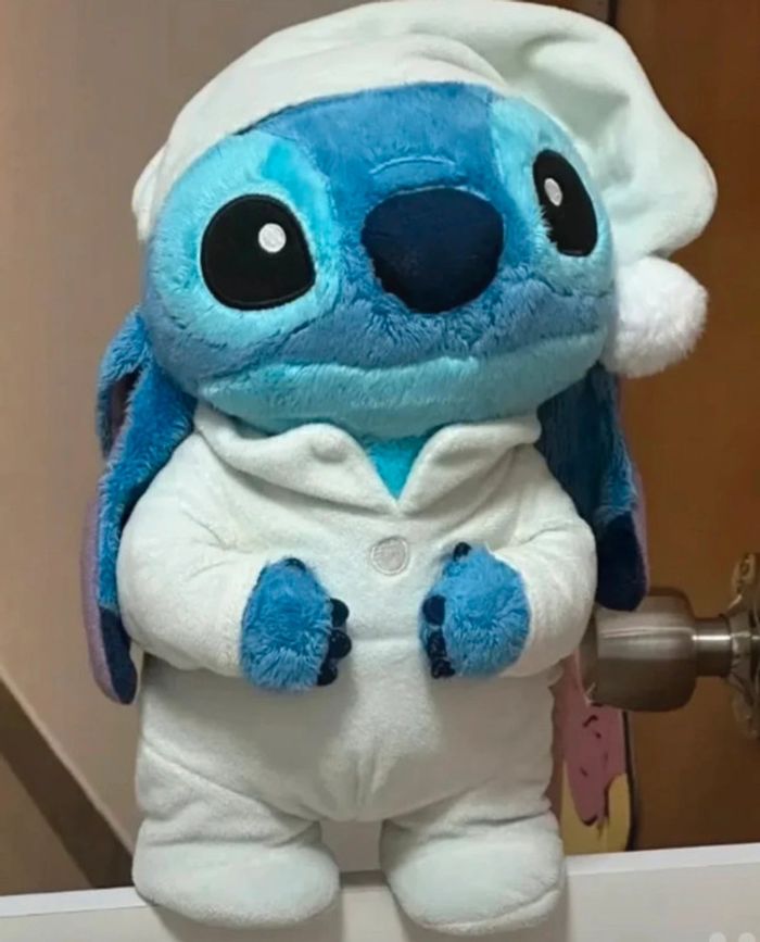 Peluche stitch en pyjama Disney