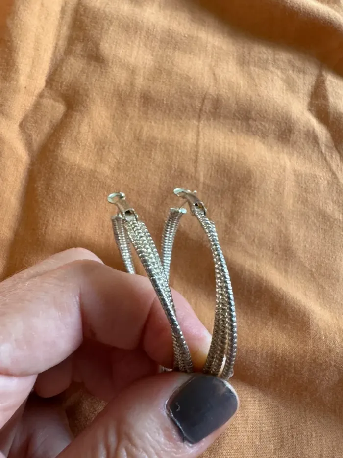 Anneaux boucles d’oreilles - photo numéro 2