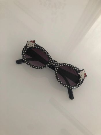 Lunettes de soleil hello Kitty