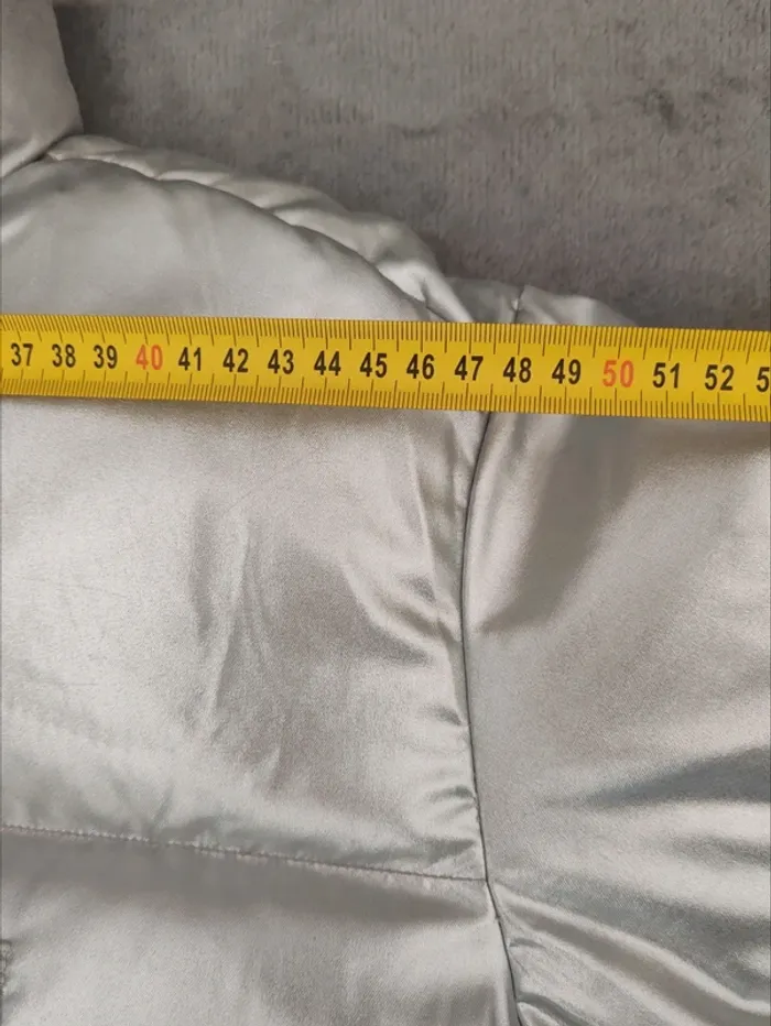 Doudoune matelassée Tommy Icons argentée – Taille M Femme – Bon état - photo numéro 16
