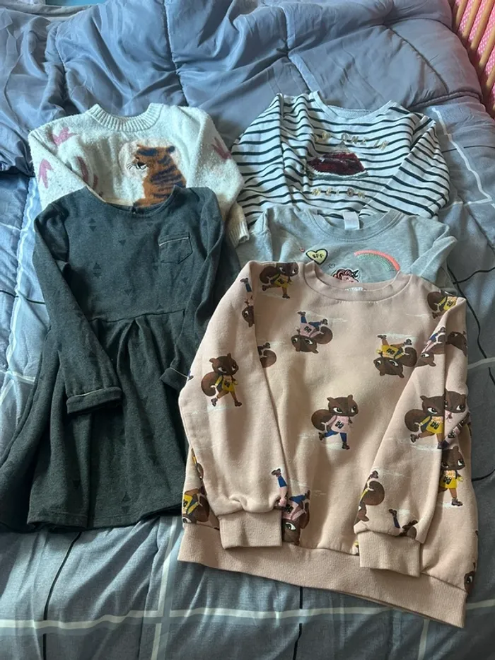Lot vêtements fille 6 ans - photo numéro 12
