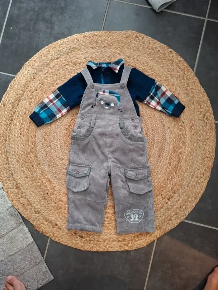 Ensemble pull et combinaison taille 18 mois - photo numéro 2