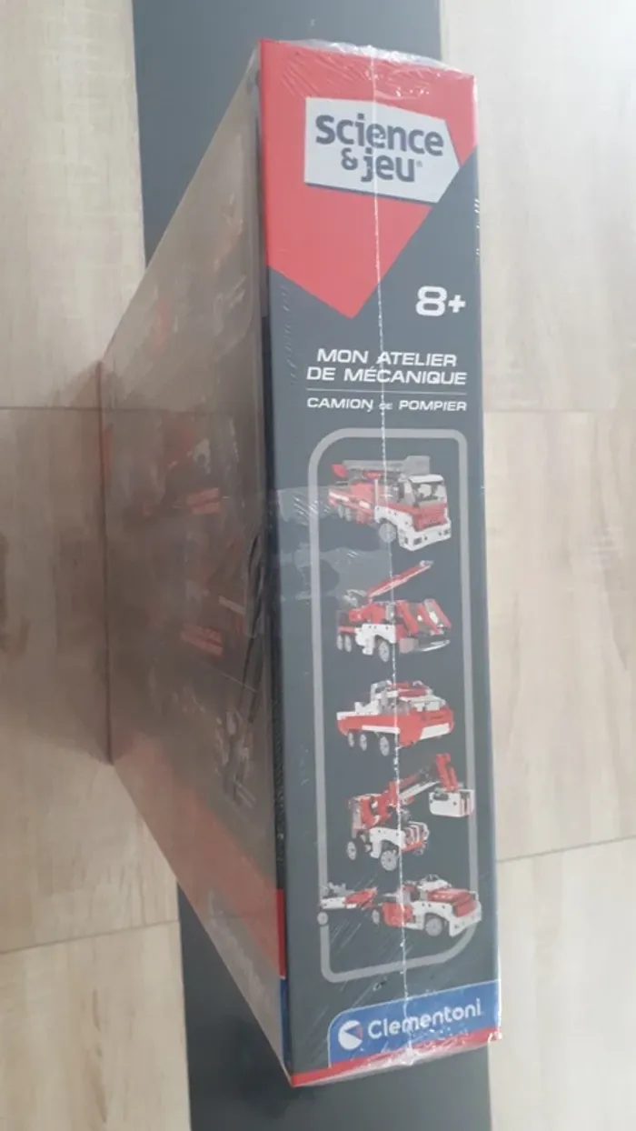 Science et jeu - Mon atelier de mecanique - camion de pompier - photo numéro 4