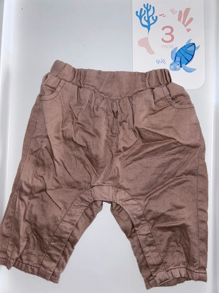 Pantalon 3 mois - photo numéro 2