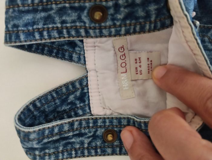 Lot Vêtement du marque - photo numéro 4
